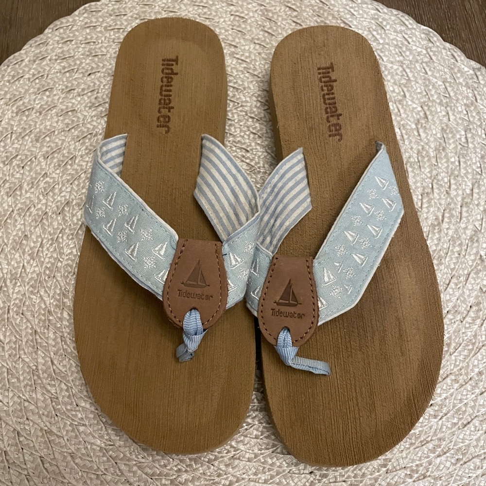 Tidewater Sailboat Flip-flops 7